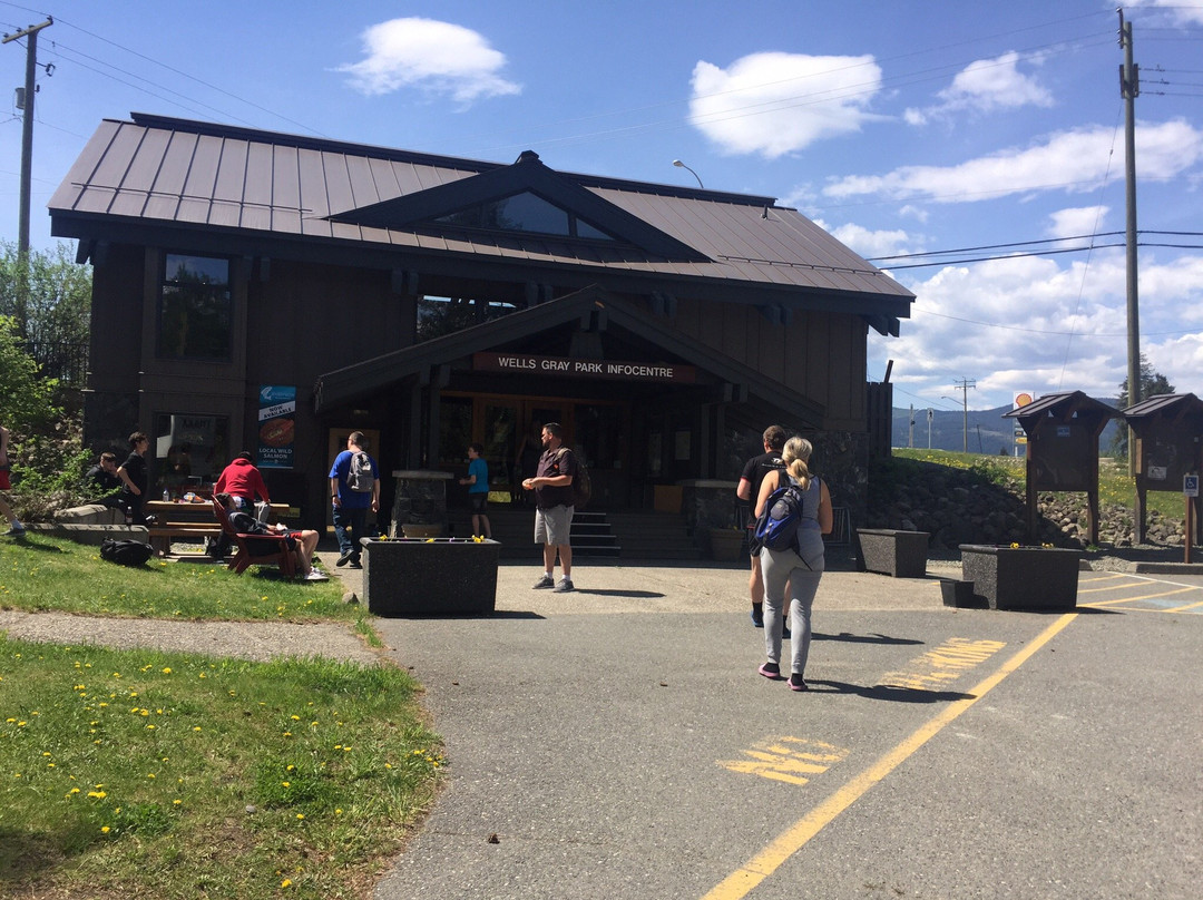 Wells Gray Visitor Information Centre景点图片