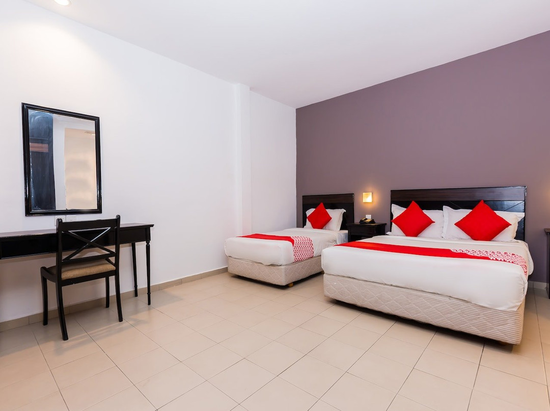 瑟玛布科客栈主图