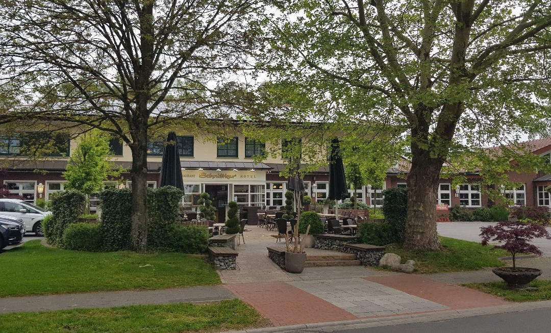 斯彻尼特科兰登餐厅-酒店主图