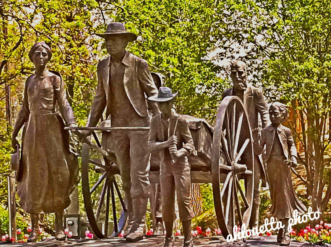 Mormon Pioneer Cemetery景点图片