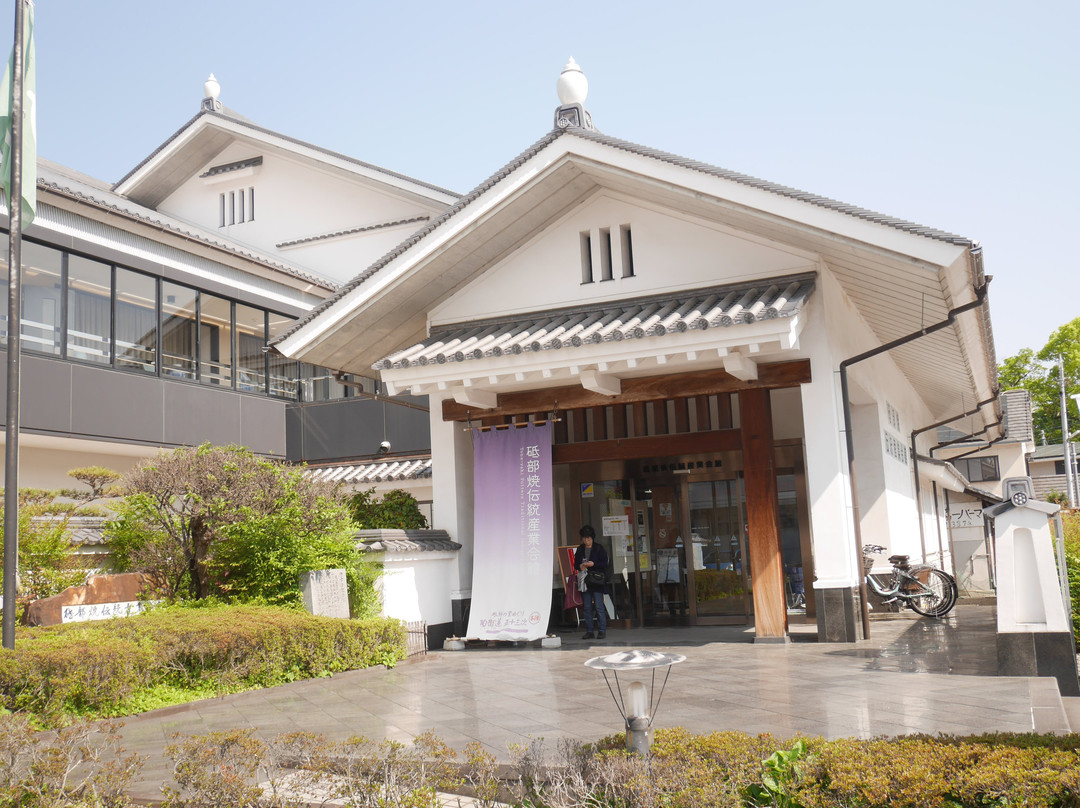Tobeyaki Traditional Craft Museum-砥部町必去景点