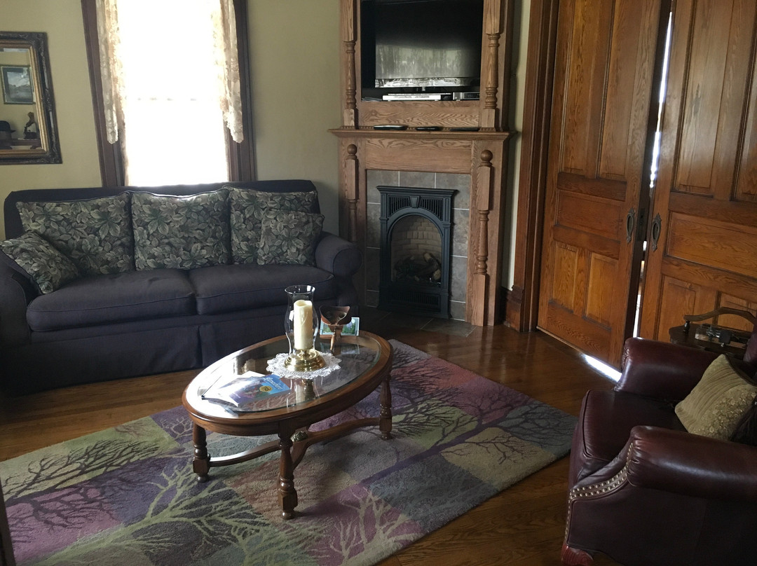 Anna V's Bed and Breakfast主图