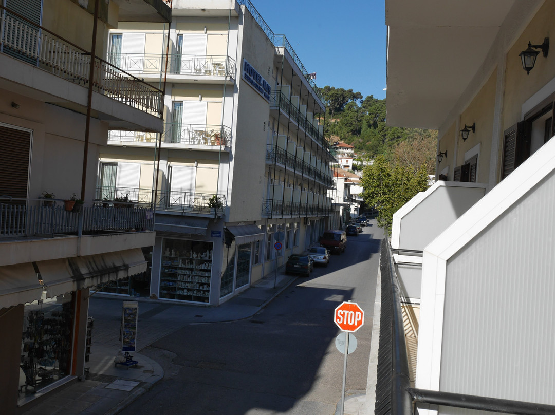 可洛尼奥酒店主图