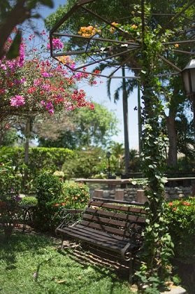 Hotel Rancho Regis主图