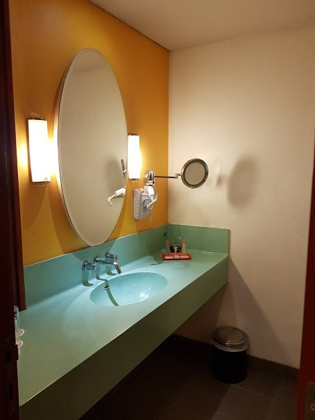 哈里斯酒店巴淡岛中心主图