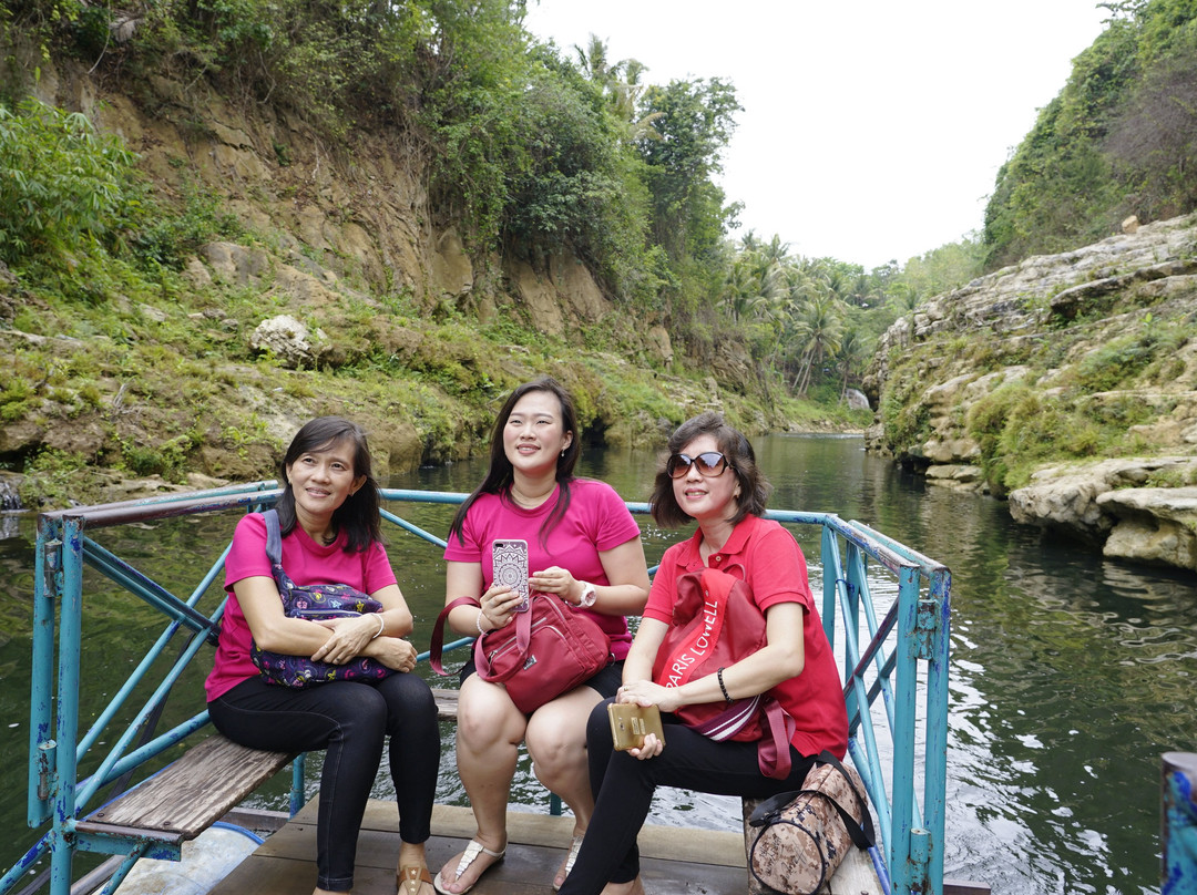 Sri Gethuk Waterfall景点图片
