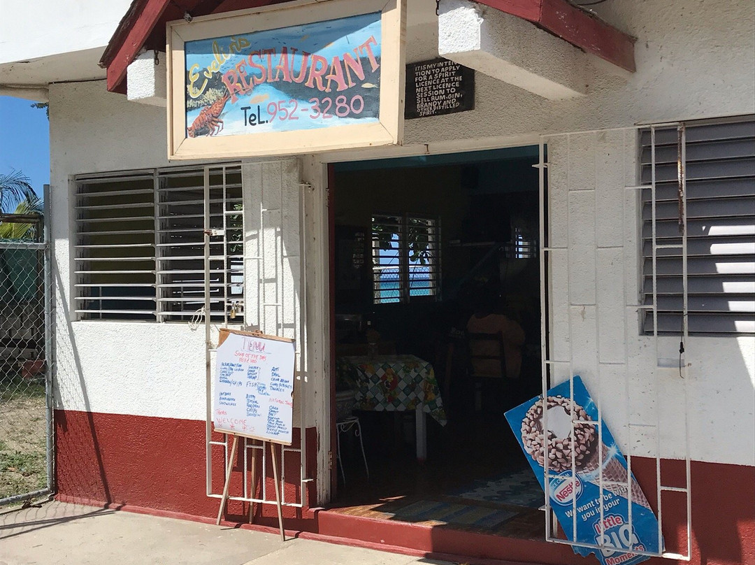 Evelin’s On The Beach