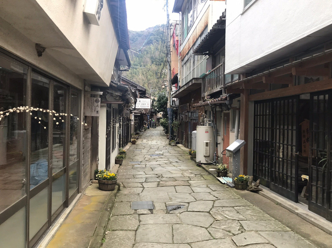 Ao Ishidatami Stone Path Street景点图片