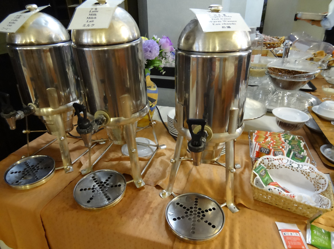 阿斯托利亚酒店主图