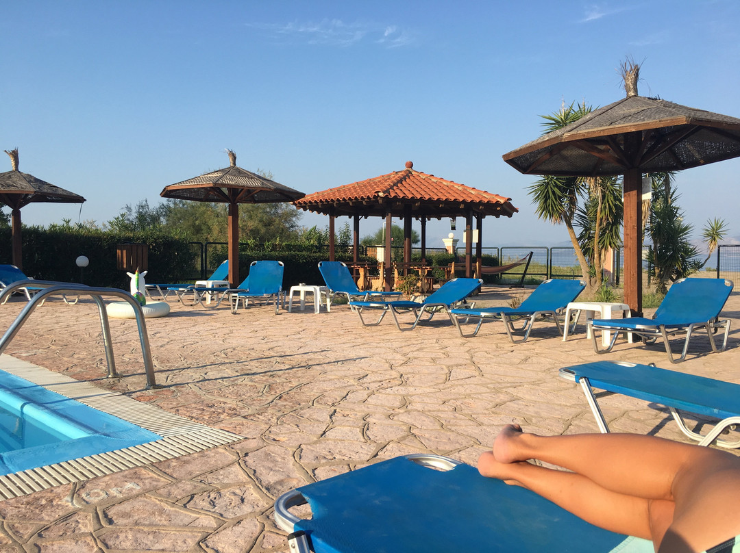 Sunrise Apartments主图