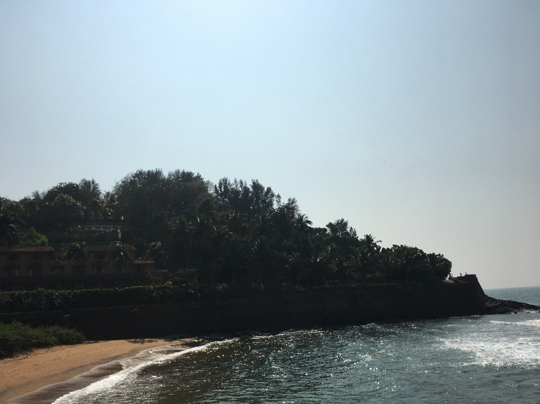 Sinquerim Beach景点图片