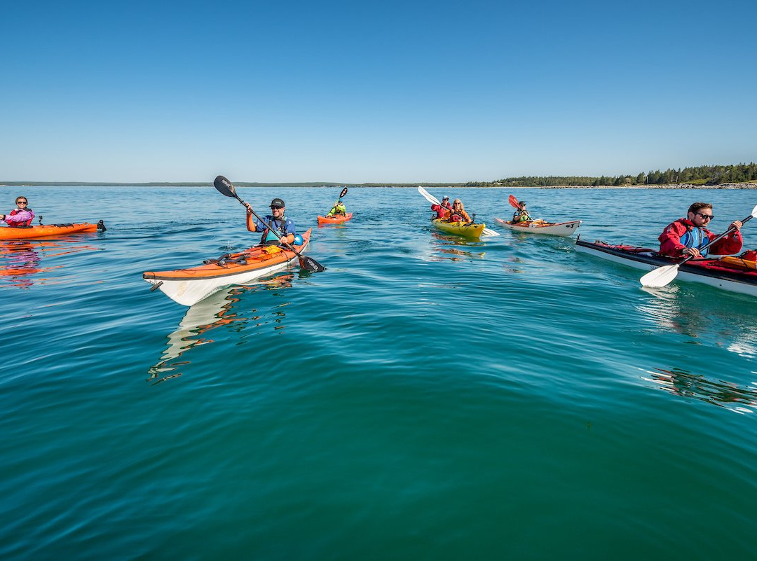 Candlebox Kayaking-Kempt必去景点