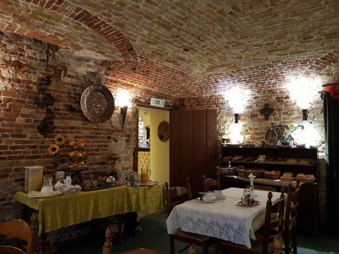 卢卡酒店-餐饮