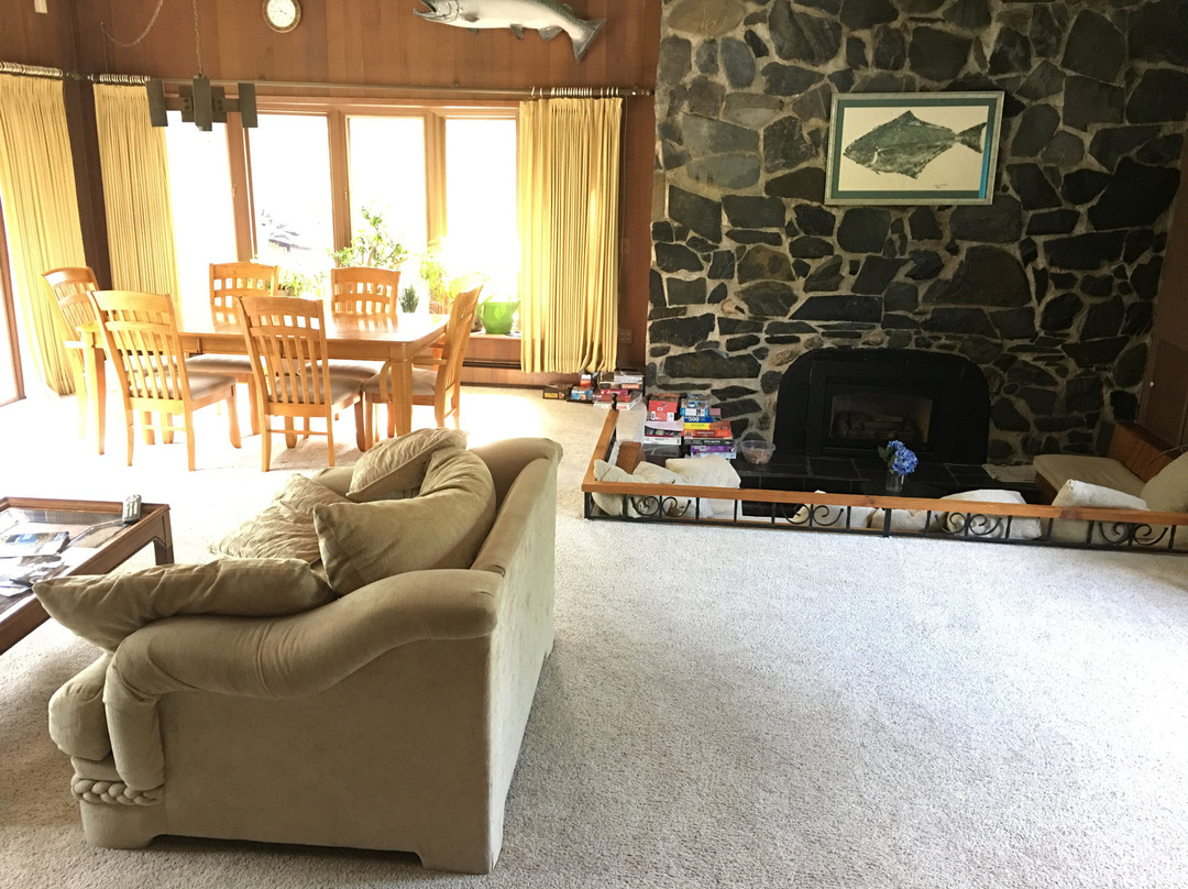 Alaska Fishing Lodge and Soldotna B&B Charters主图