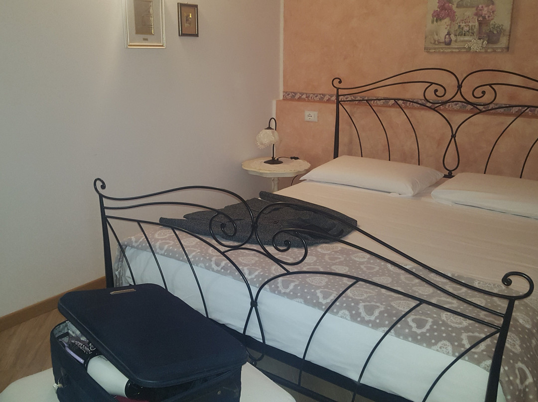 B&B Acero Rosso主图