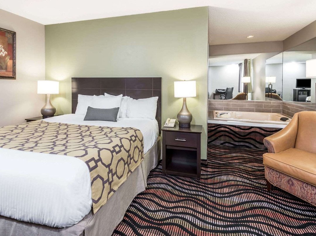 Baymont By Wyndham Cambridge主图