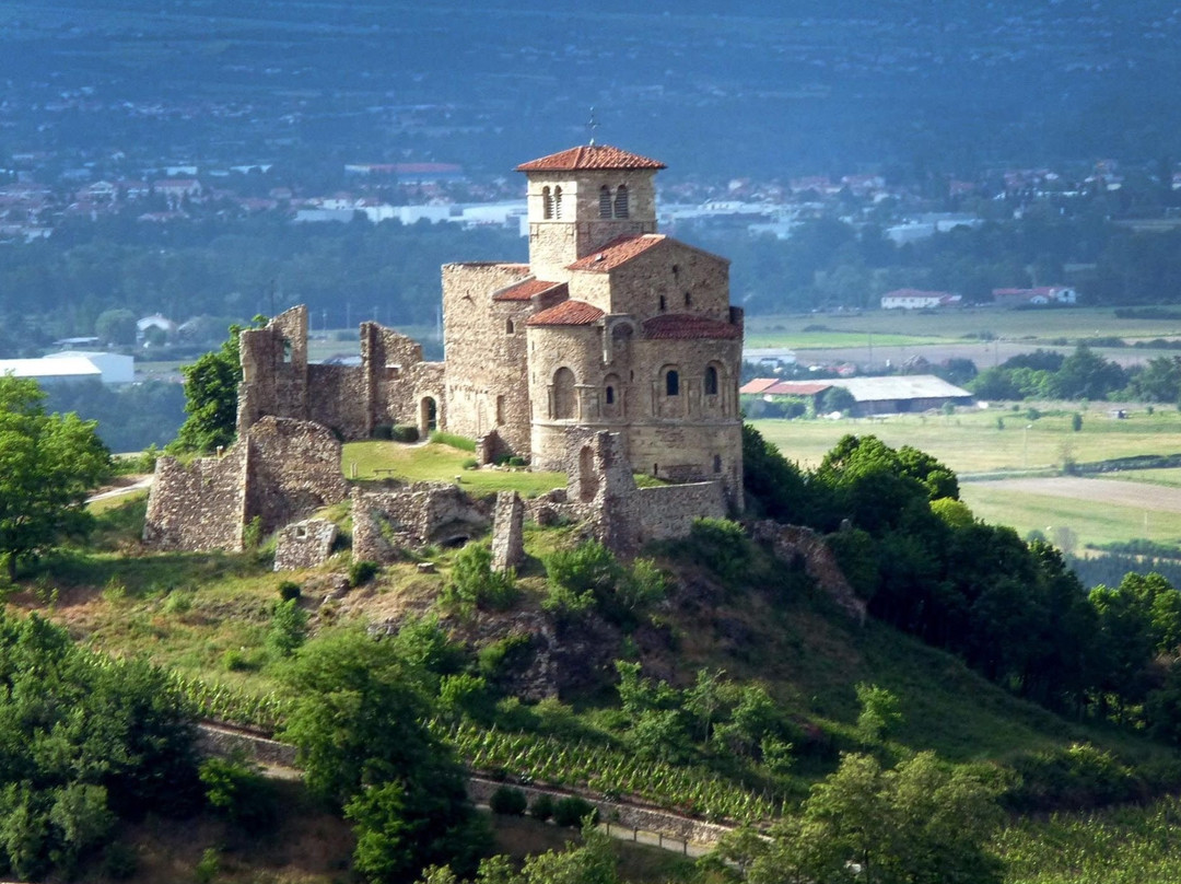 Prieure de Saint-Romain-le-Puy景点图片