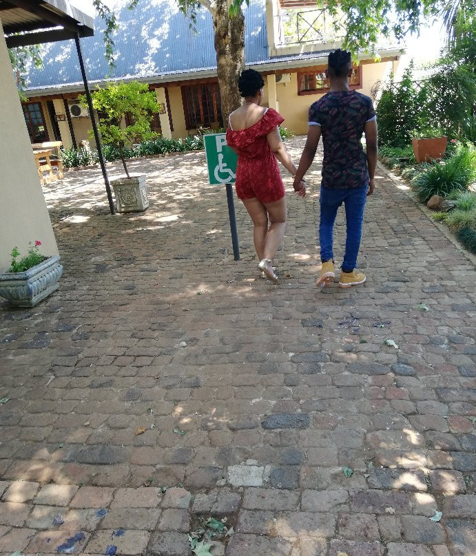 Adem Gasteplaas主图