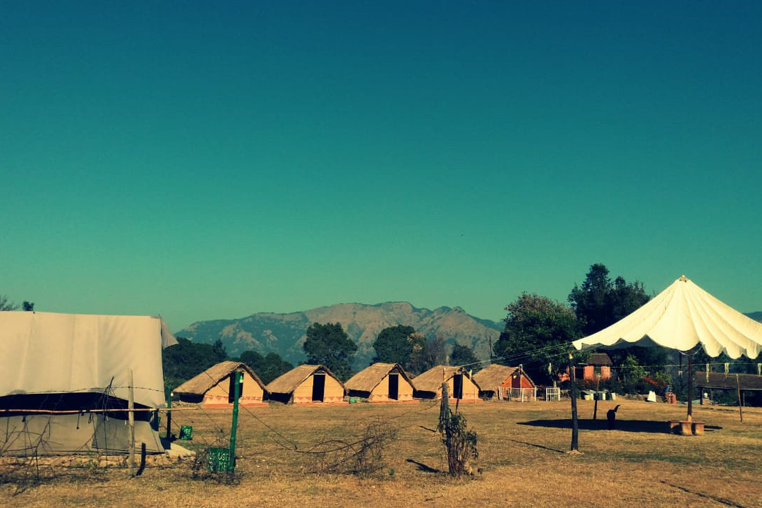 Hotel Uttaranchal Inn主图