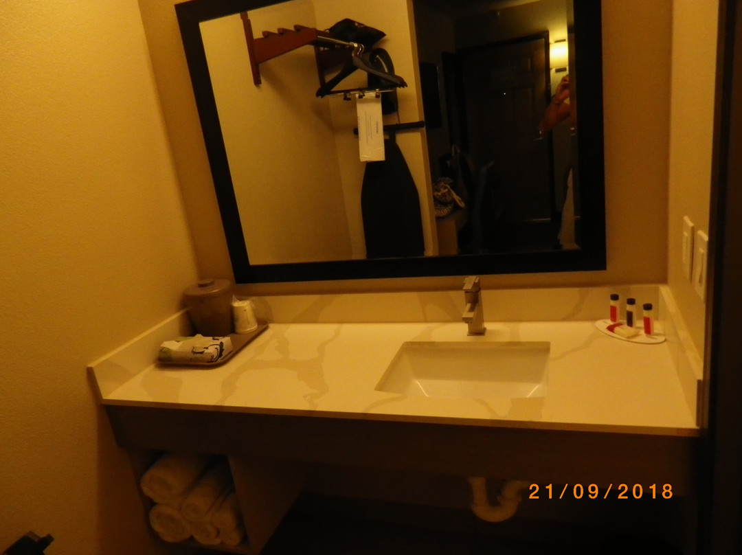 默塞德哇卡班德客栈主图