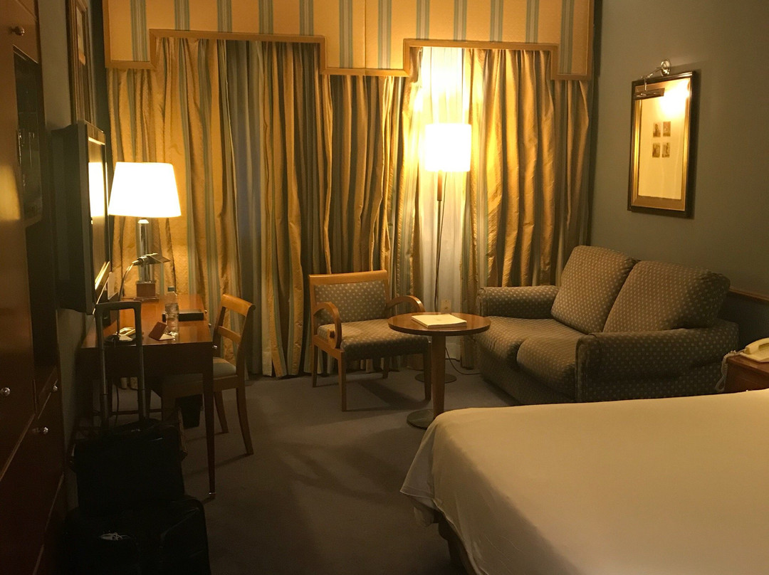 帕拉福克斯酒店主图