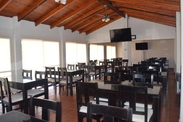 Solares de Tanti主图