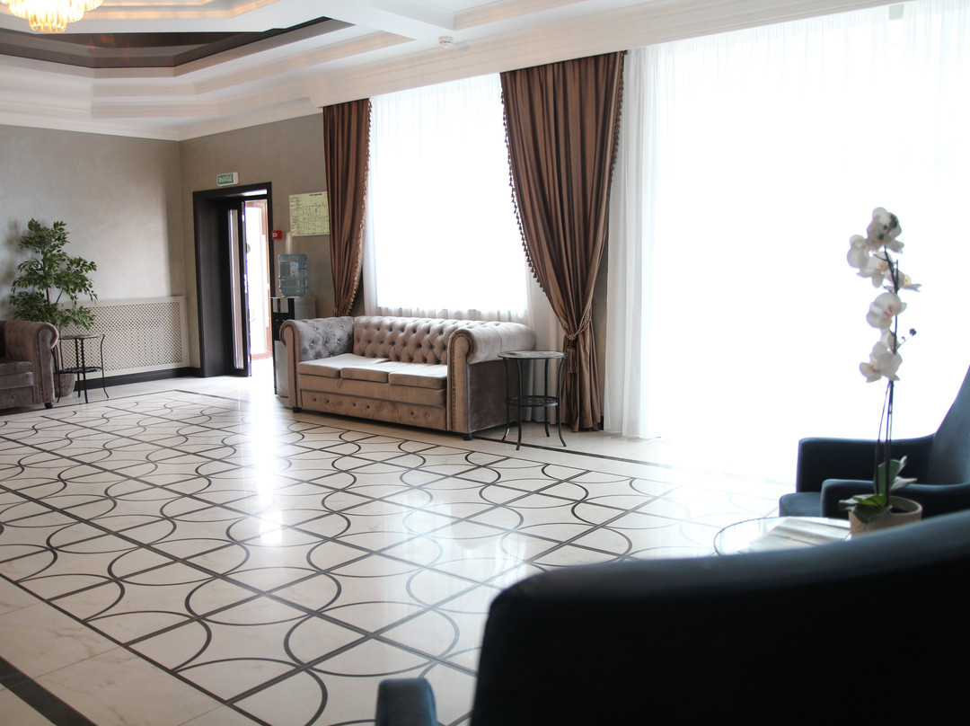 Praga Hotel主图