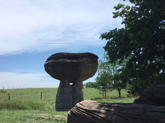 Mushroom Rock State Park景点图片