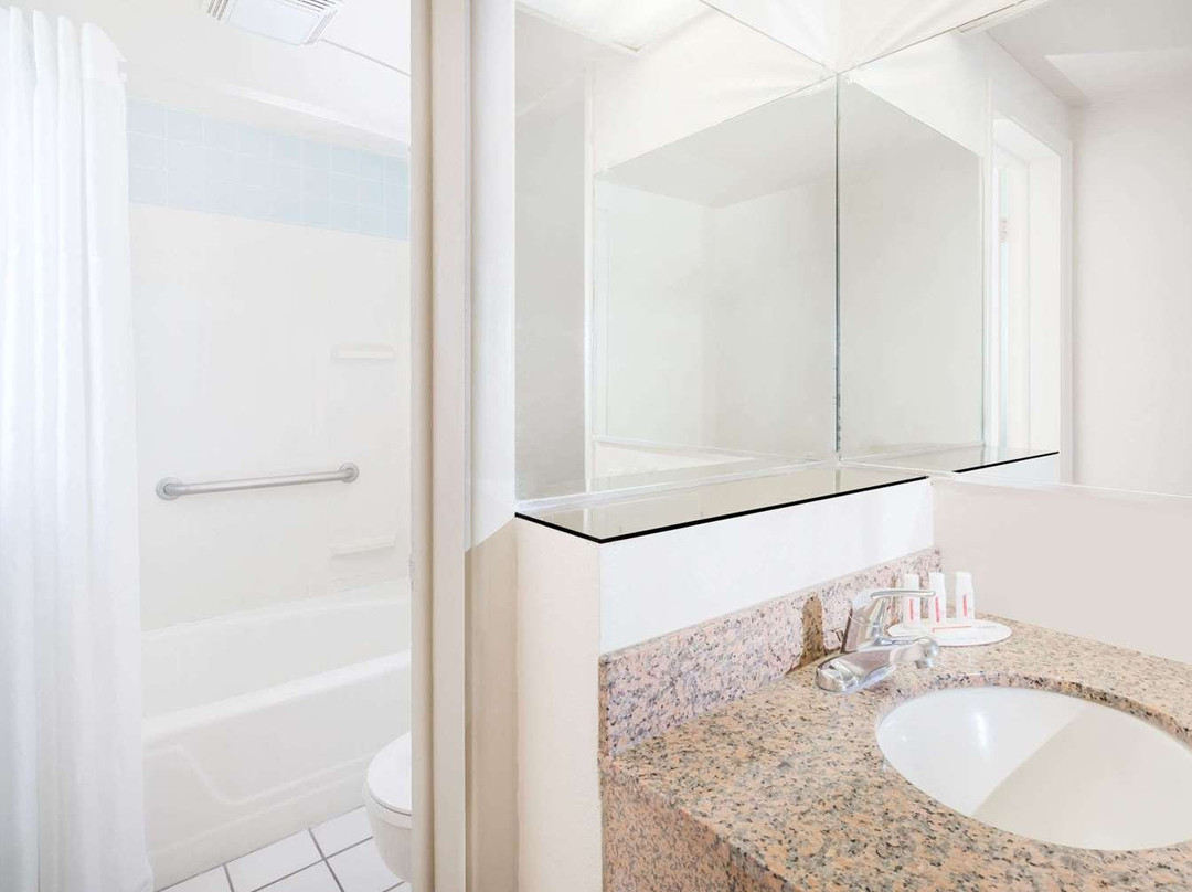 斯泰茨伯罗骑士旅馆主图