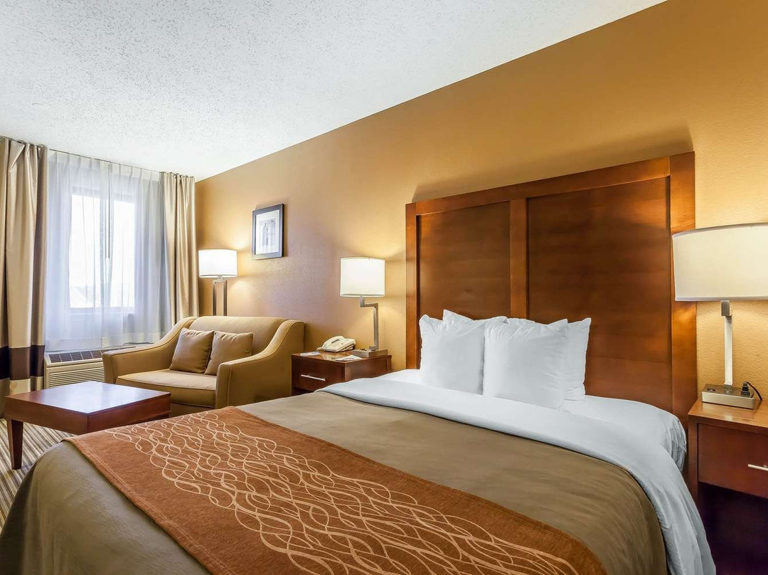 Comfort Inn - Hall of Fame主图