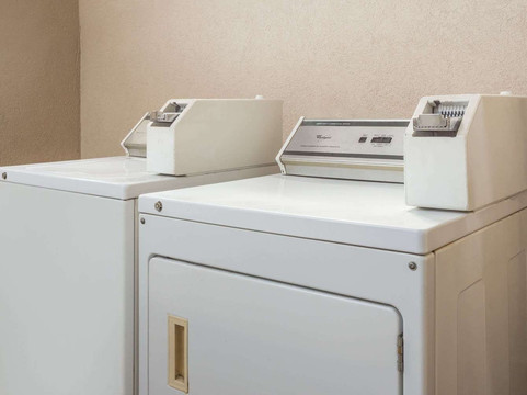 提曼斯康奈莫比尔温德姆呗盟酒店主图