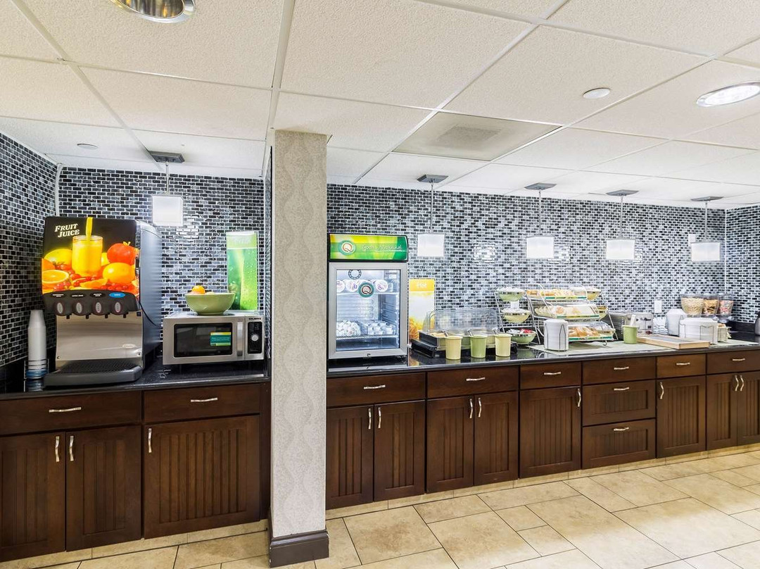 Quality Inn & Suites主图