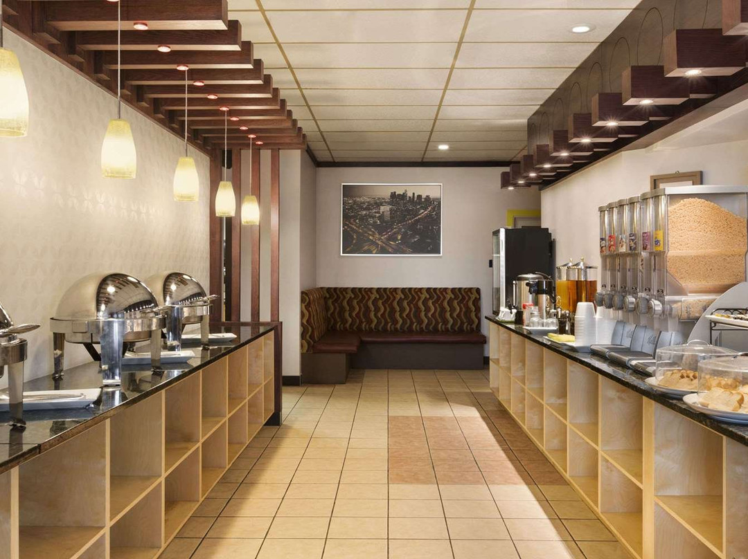 Days Inn By Wyndham Vermilion主图