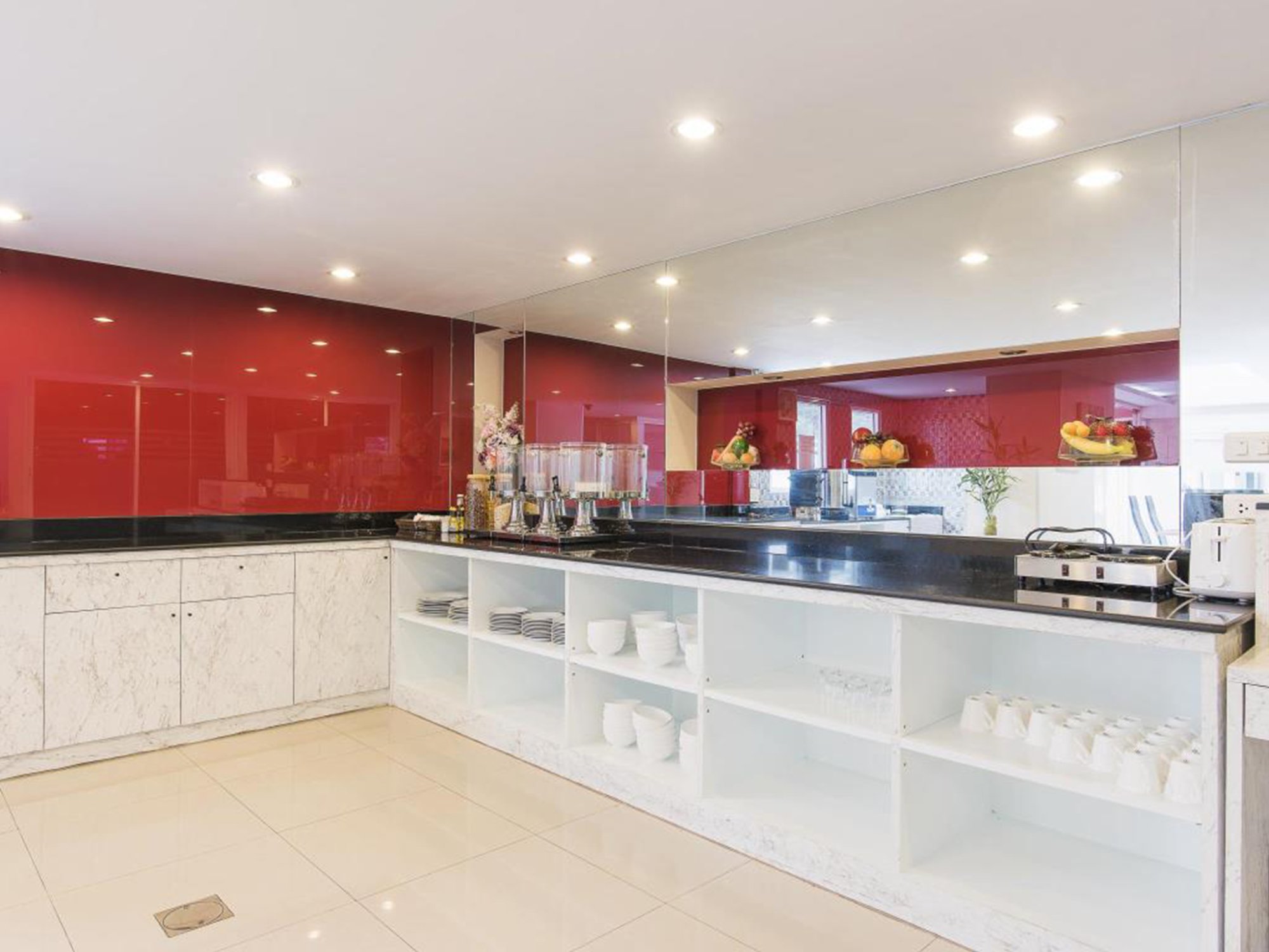 曼谷索罗快捷酒店-餐饮