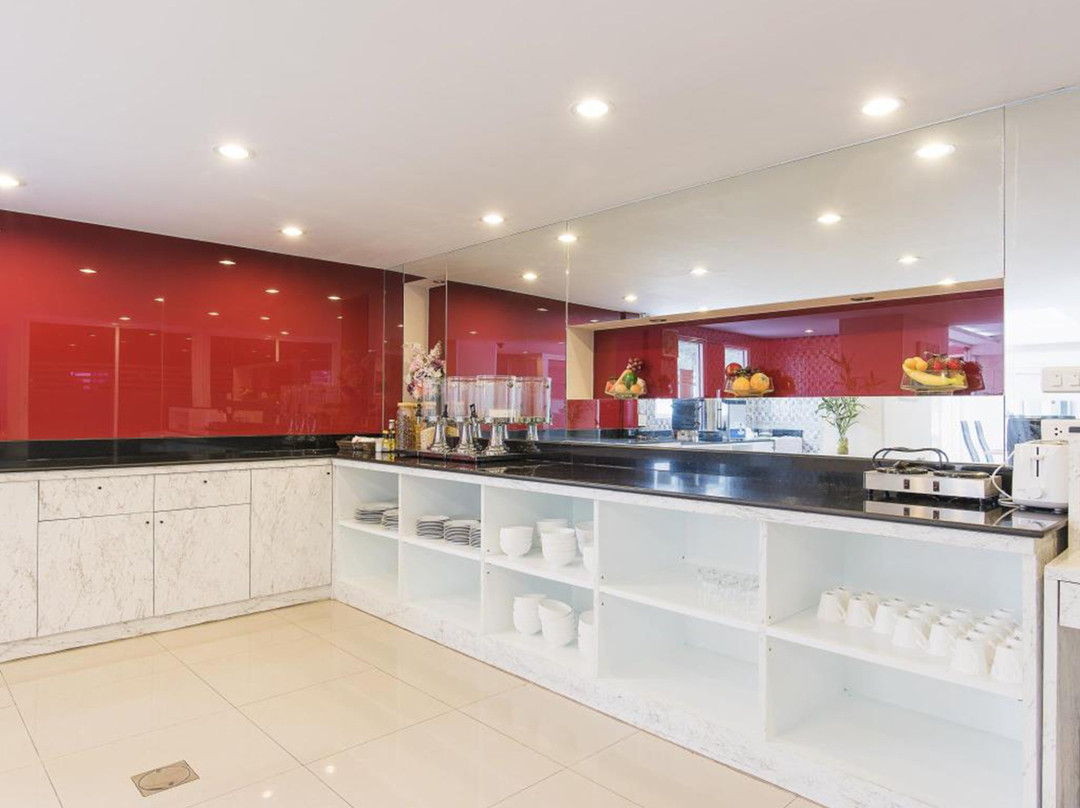 曼谷索罗快捷酒店主图