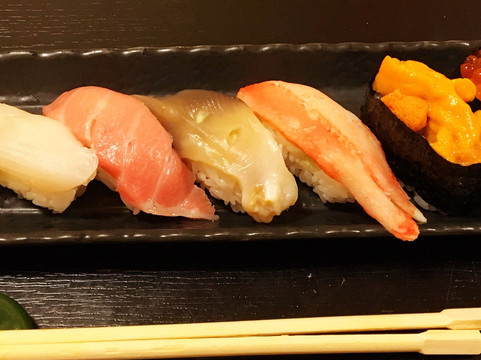 おさかなダイニング鮨天