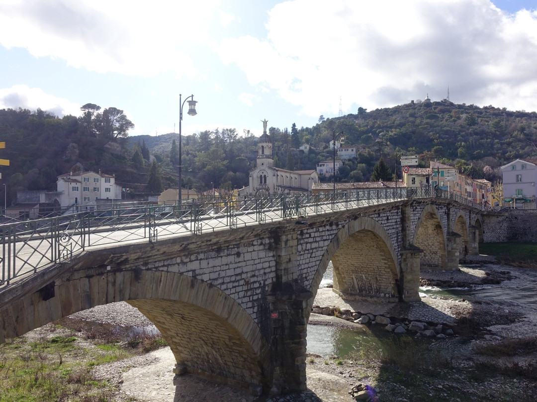 Pont de la Rochebelle-Ales必去景点
