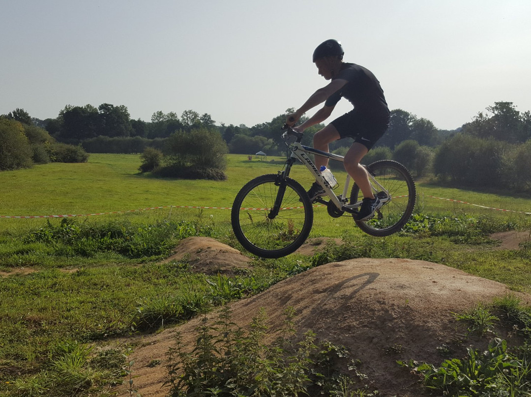 Base de plein air du Couesnon-Mezieres-sur-Couesnon必去景点