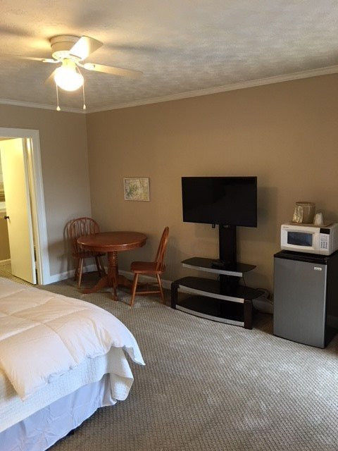 7 Gables Motel主图