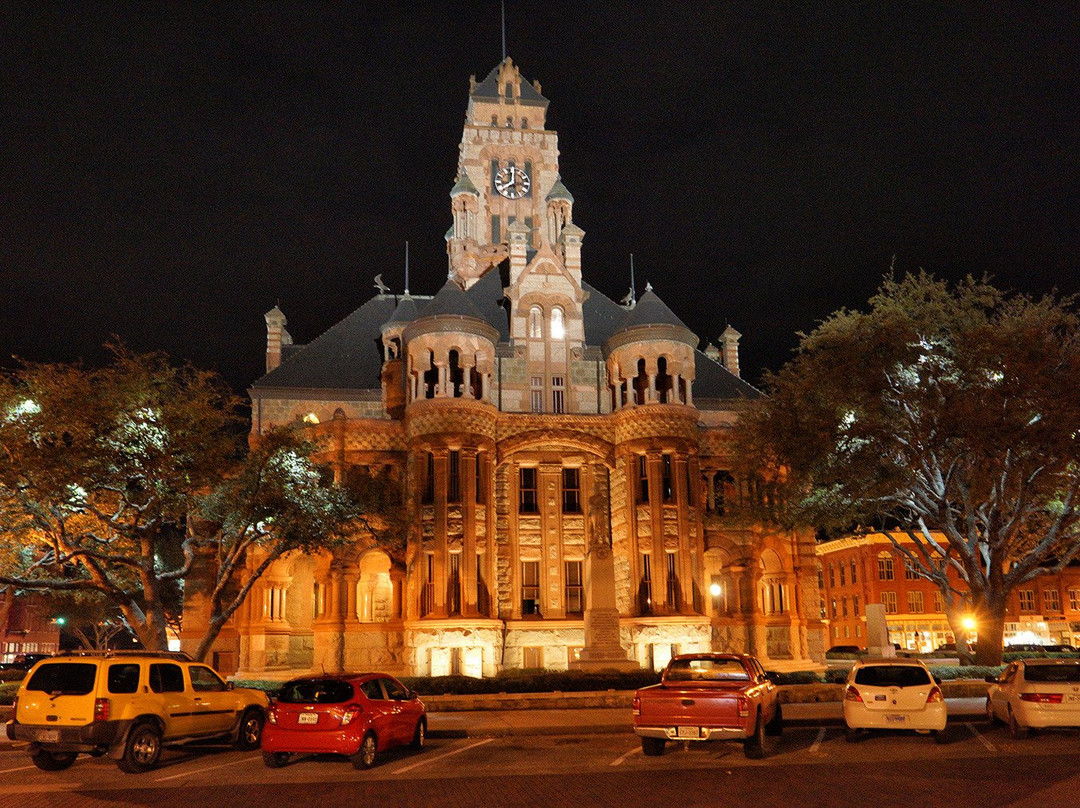 Waxahachie Haunted History Tours-Waxahachie必去景点