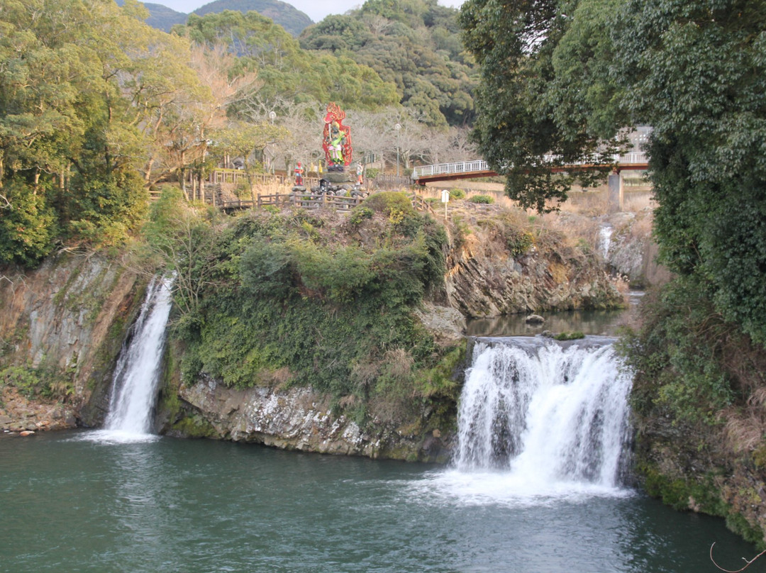 Todoroki Falls景点图片
