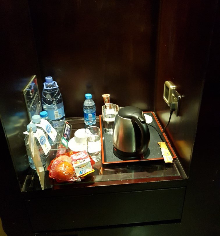 明利大酒店主图
