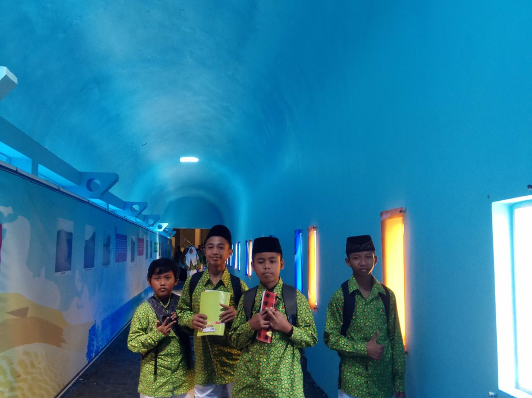 Parangtritis Geomaritime Science Park景点图片