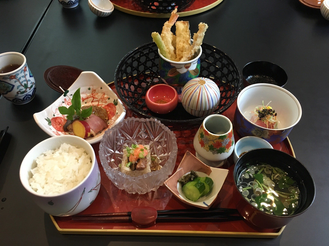 西原町餐馆和美食-Shikigosai Kiwa