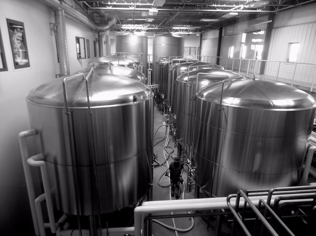 Lost Coast Brewery Taproom景点图片