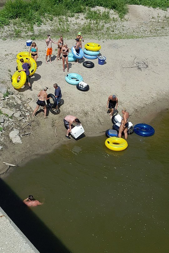 Raccoon River Excursions-得梅因必去景点