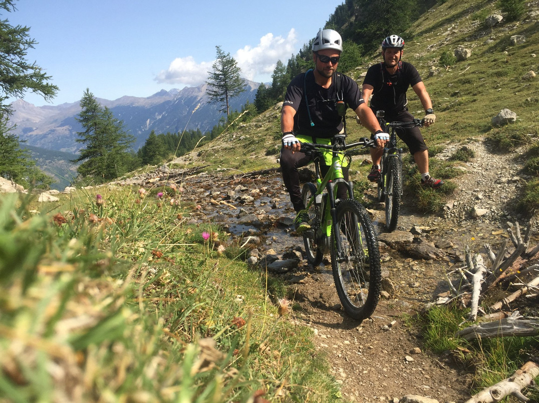 Eliott Location Vélo Électrique-Briançon必去景点