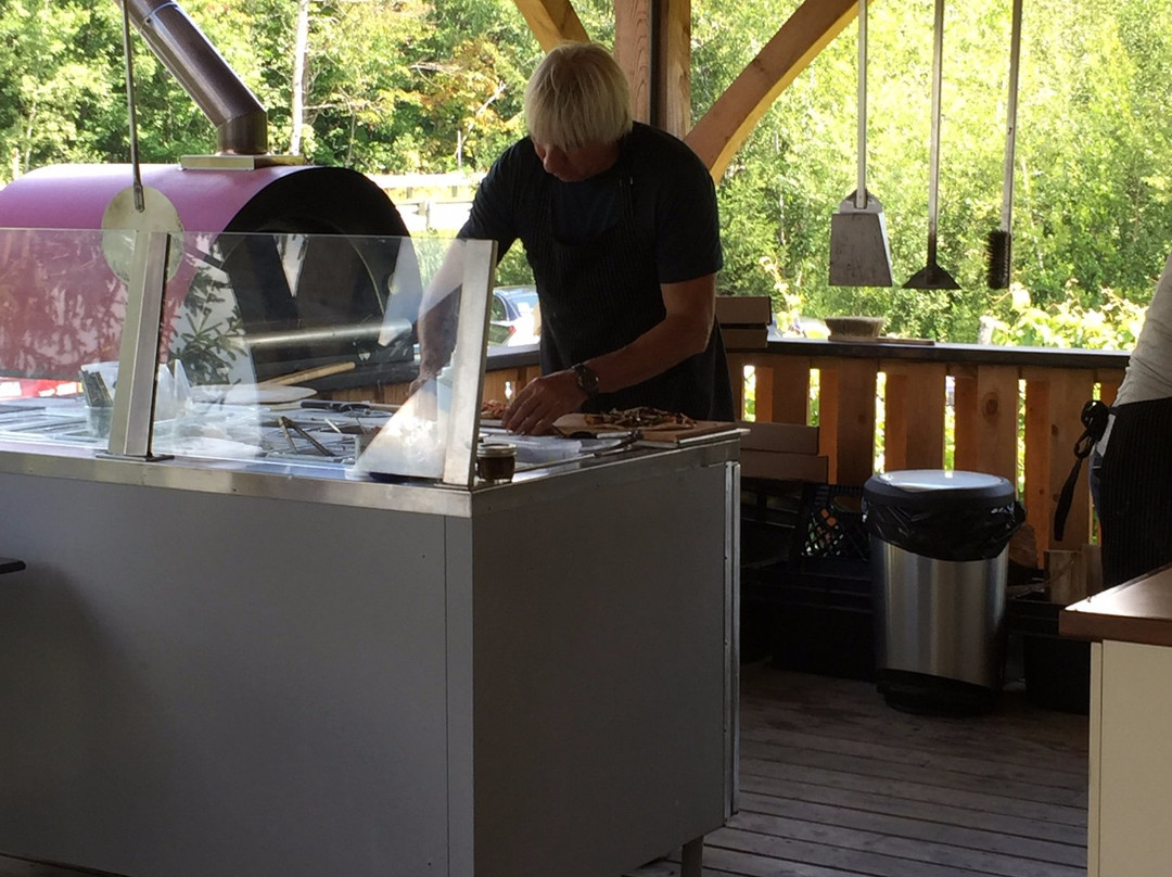 Chateau de Cartes-Dunham必去景点