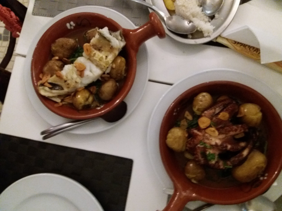 Porto Salvo餐馆和美食-Restaurante Casa Velha