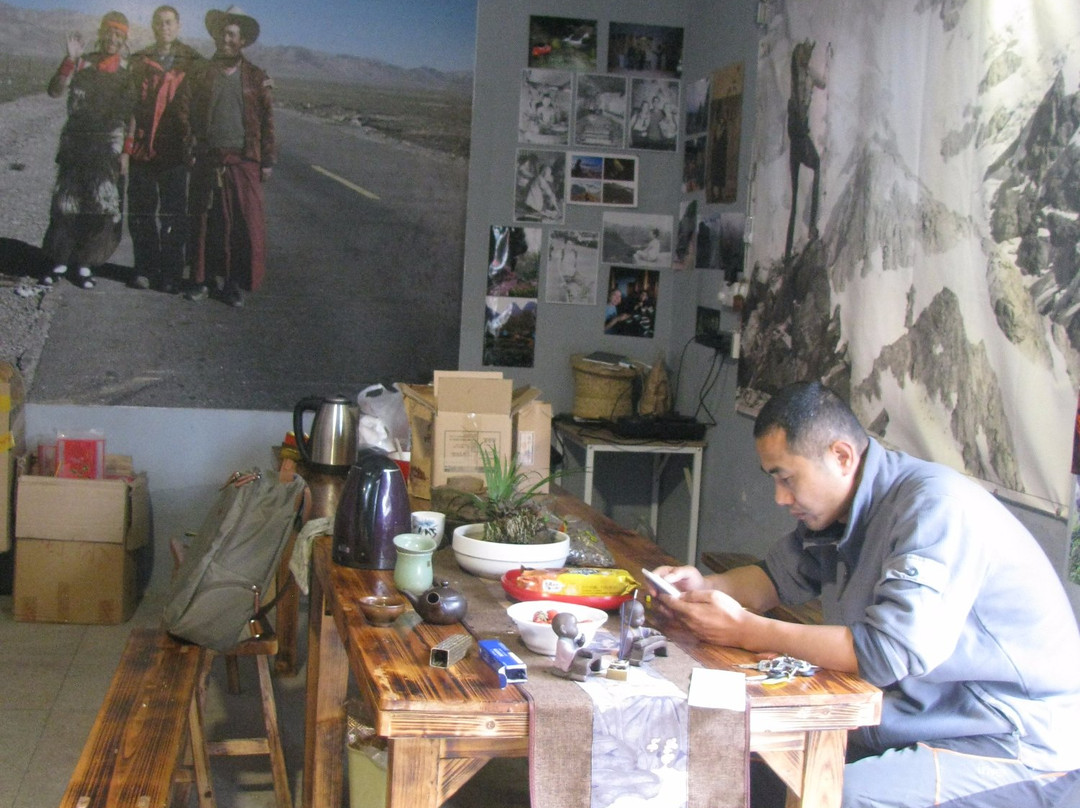 孤风路客青年旅舍主图